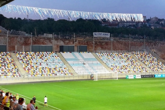 UEFA odbila žalbu i zaprijetila, iduću utakmicu Rijeka će igrati pred praznim tribinama