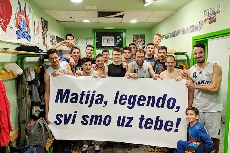 A-2 liga košarkaša: Kastavci pobjedu protiv Rovinja posvetili suigraču Matiji Kataliniću