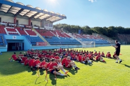 Liverpool akademija po treći put održava kamp u Kostreni