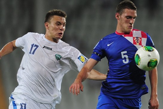 Igor Seergev (Uzbekistan) i Niko Datković