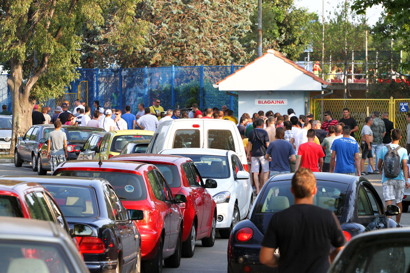 20120704181515-2411fc54