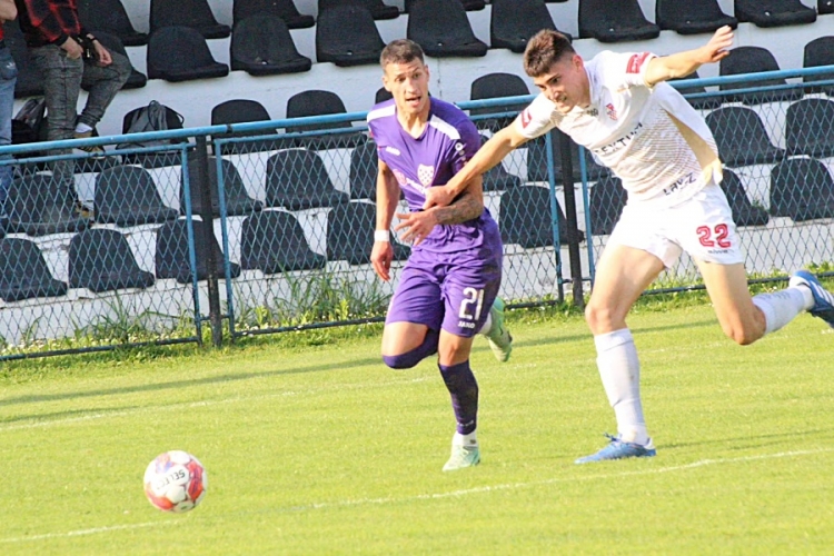 Luka Posinković (Dubrava) i Adriano Milanović (Orijent)