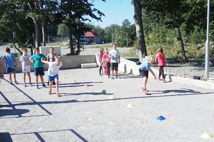 Boćarski savez PGŽ organizira tradicionalni ljetni boćarski kamp na Platku