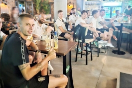 Opatijci utakmicu Lige prvaka zajedno gledali u vinkovačkom kafiću