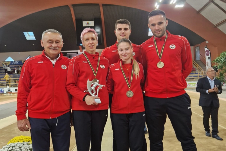 Vjekoslav Matetić, Nives Jelovica, Žarko Jerčinović, Ria Vojković i Marino Milićević 