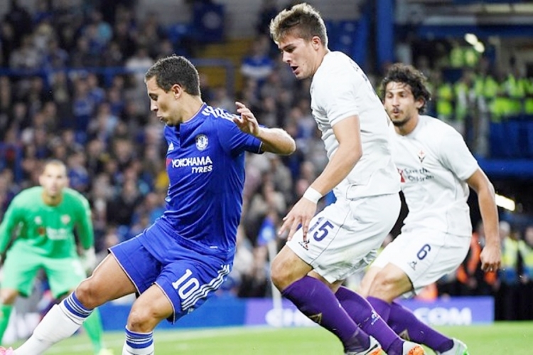 Edin Hazard (Chelsea) i Rikardo Bagdur (Fiorentina)