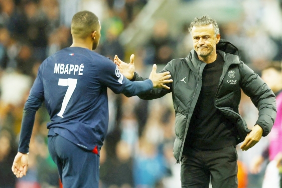Luis Enrique objasnio zašto je zamijenio Kyliana Mbappea na poluvremenu