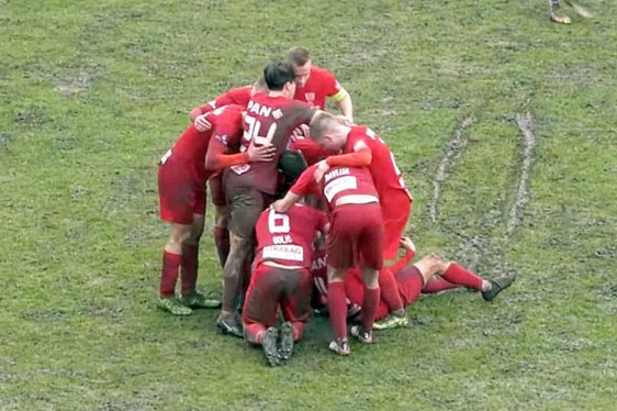 Grobničko slavlje u blatu na Mavrincima
