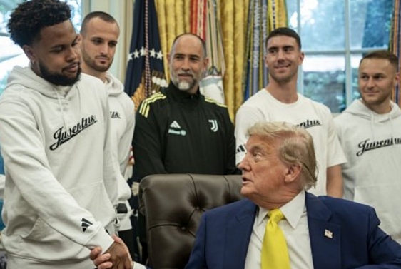 Juventus u Bijeloj kući, Donald Trump nije ni ustao dok se rukovao s Igorom Tudorom
