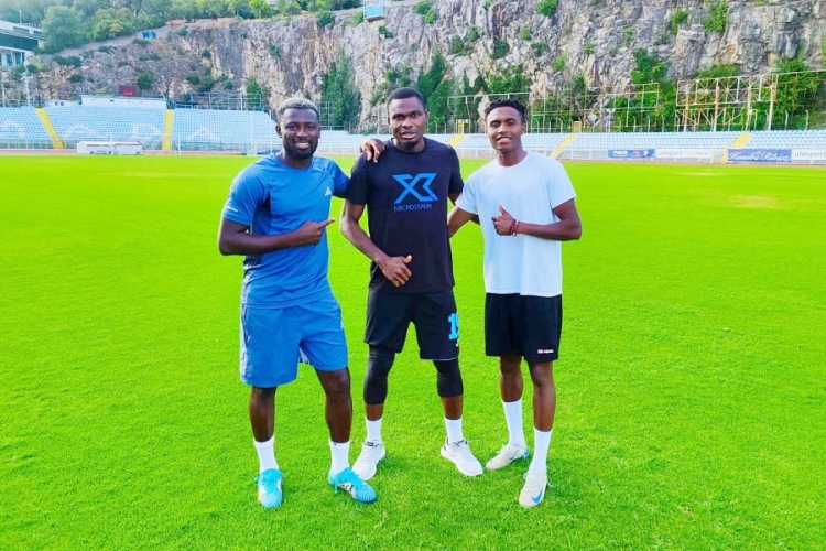 Jamilu Collins, David Nwolokor i Goodness Ajayi