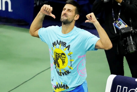 Novak Đoković  pobjedu na US Openu simbolično posvetio legendi američke košarke