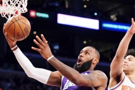 NBA LeBron James vratio se triple-doubleom u pobjedi