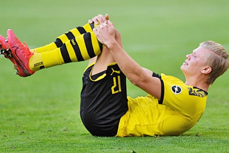 Erling Haaland ozlijeđen na čudan način u derbiju protiv Bayerna