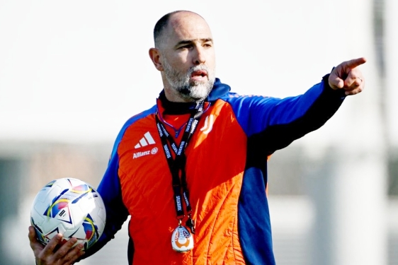 Igor Tudor prvi put namjerava igrati s Dušanom Vlahovićem i Kolom Muanijem