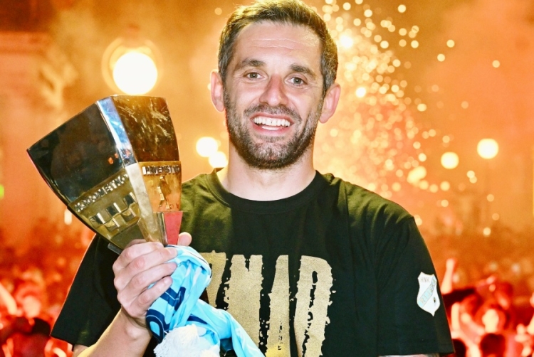 Radomir Đalović najbolji trener, Martin Zlomislić najbolji vratar, Marko Livaja nije došao po nagradu