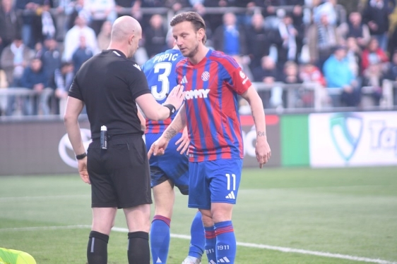 Ivan Rakitić: Šteta da na ovakav način moramo izgubiti, svima je jasno o čemu pričam