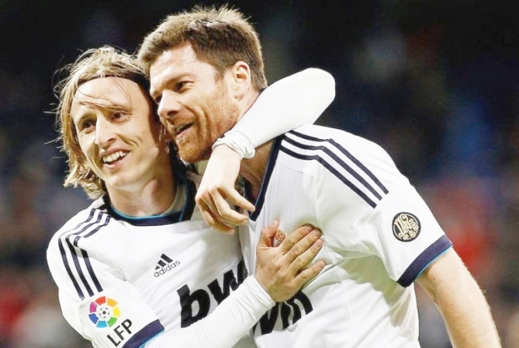 Luka Modrić i Xabi Alonso