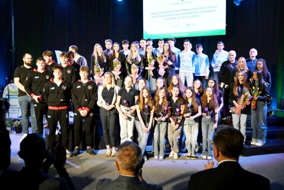 Ema Sgardell, Petar Klovar, KK Mlaka i HNK Rijeka najbolji u županiji