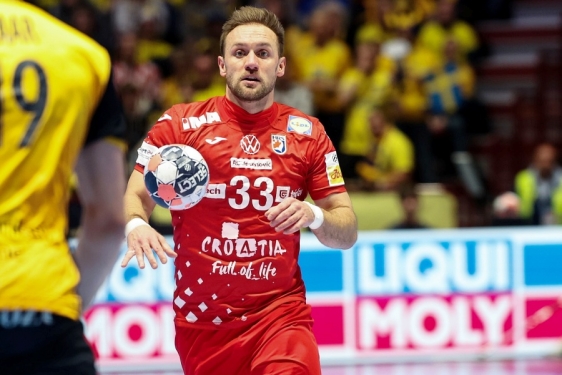 Hrvatski rukometaši doživjeli  težak poraz od Švedske u Malmou, u drugom krugu Hrvatska mora završiti na jednom od prva dva mjesta da bi igrala za medalje