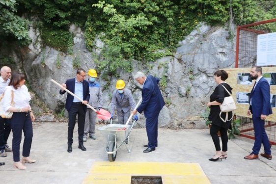 Marko Filipović i Zlatko Komadina položili kamen temeljac