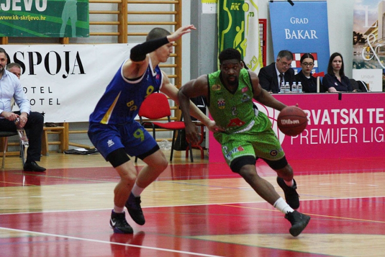 Jan Palokaj (Bosco) i Achraf Yacoubou (Adria Oil Škrljevo)