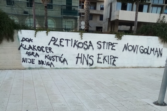 Split preplavljen grafitima protiv HNS-a, ljubav iz interesa kratkoga vijeka