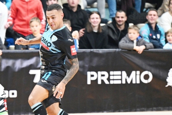 Rijeka i Vrgorac odigrali neodlučeno u 13. kolu,   igrači riječke momčadi tek su se počeli navikavati na ulogu lovine