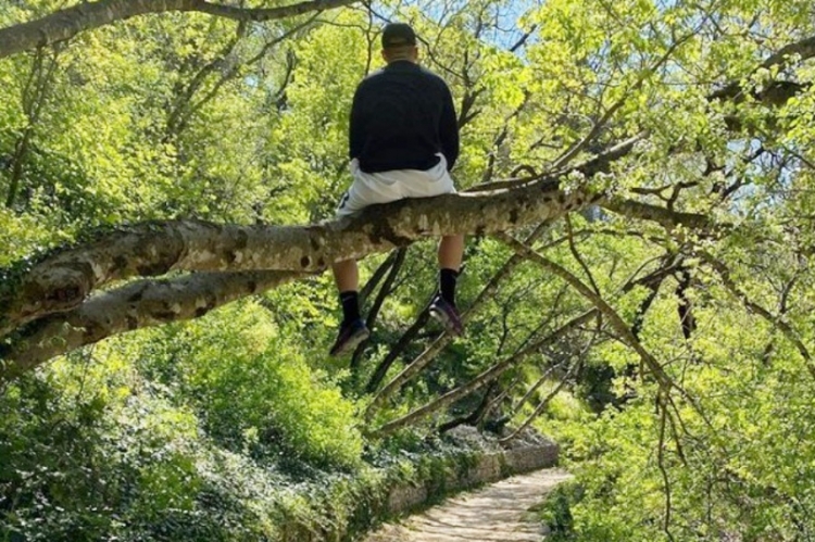 O ČEMU RAZMIŠLJA? Ante Rebić objavio zanimljivu fotografiju