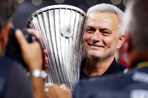 Mourinho osvojio Konferencijsku ligu