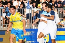 Koper  eliminirao Željezničar trima pogocima u zadnjim minutama prvoga dijela