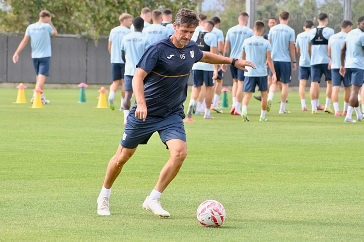 Victor Sanchez 