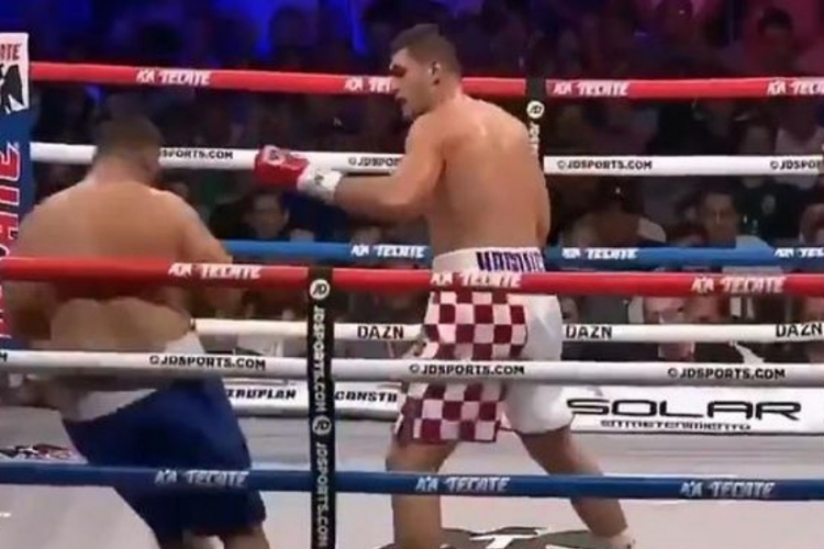 Filip Hrgović dominirao cijeli meč