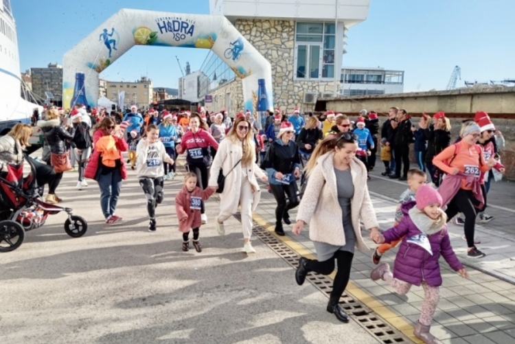 HoHoHo Run, humanitarna božićna utrka na Molo longu