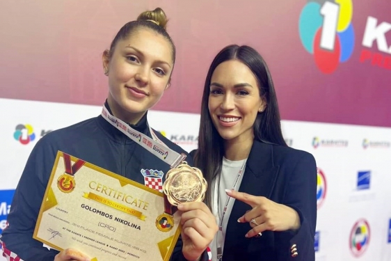 Nikolina Golomboš i Ivana Bebek