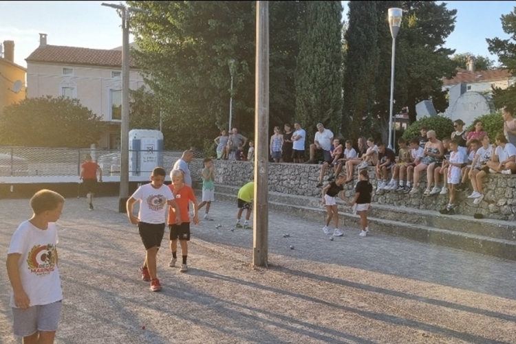 Omišalj domaćin 2. Međunarodnog boćarskog turnira Mala Stomorina 2025.