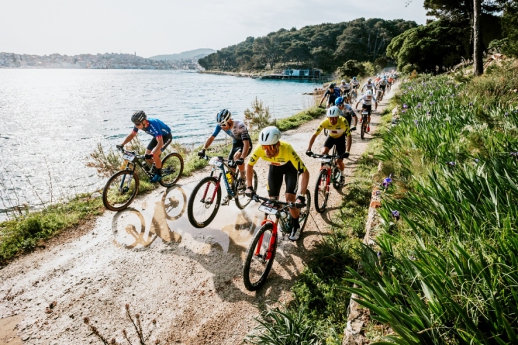 4Islands Epic: Na otoku Lošinju počelo jubilarno izdanje MTB utrke
