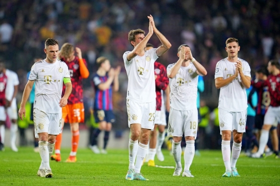 Thomas Muller:  Malo mi je žao Lewandowskog zbog svega što se događa Barceloni