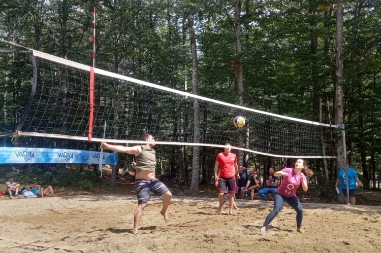 Odbojka na pijesku na Platku