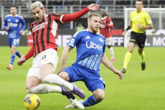 Serie A: Milan pobijedio Como, Ivan Smolčić kao da igra šestu sezonu, a ne šestu utakmicu