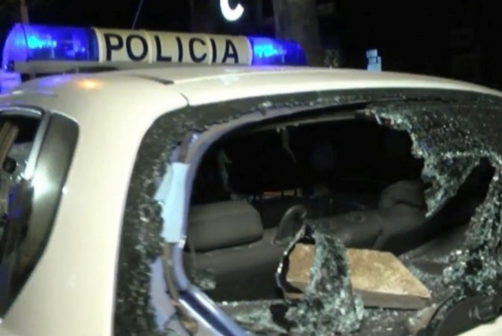 Neredi u Tirani uoči finala Konferencijske lige, policajci ozlijeđeni