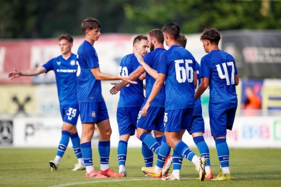Dinamo u prvoj pripremnoj utakmici napunio mrežu bugarskog CSKA