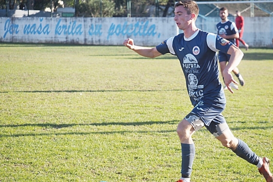 Paolo Kocijan isključen u 50. minuti