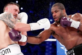 Oleksandr Usik nokautirao Daniela Duboisa u petoj rundi