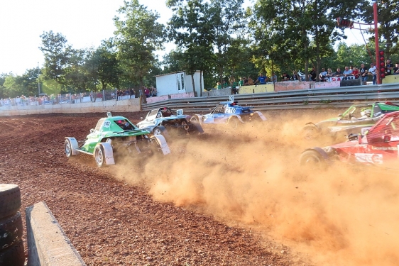 Autocross u Gambetićima, spektakl u prašini