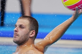 Dobro jutro, Singapure! Lorenu Fatoviću upali u sobu u 4 sata ujutro!