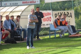 Andrej Živković na klupi Halubjana