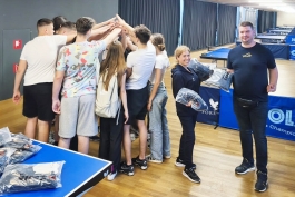 Zaklada Hrvatska za djecu donirala trenerke Parastolnoteniskom klubu Rijeka