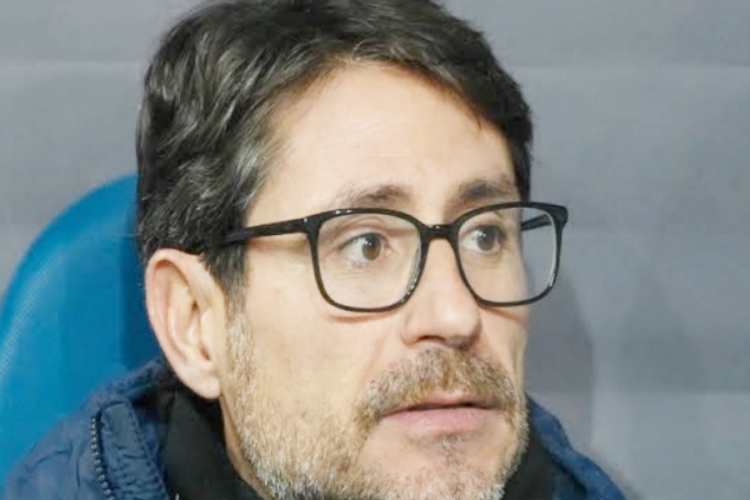 Victor Sanchez u sudačkoj nadoknadi  izveo na poljudskom travnjaku show koji je nagrađen crvenim kartonom