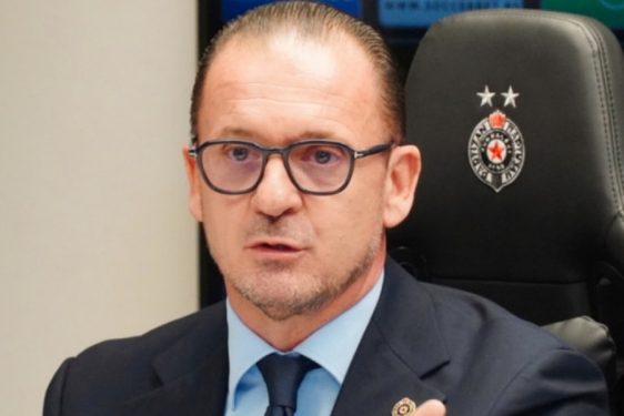 Pogledajte reakciju Predraga Mijatovića nakon poraza u vječitom derbiju