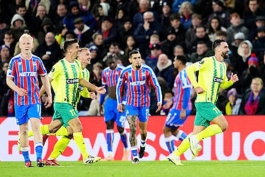 Riad Bajić (desno) slavi pogodak 